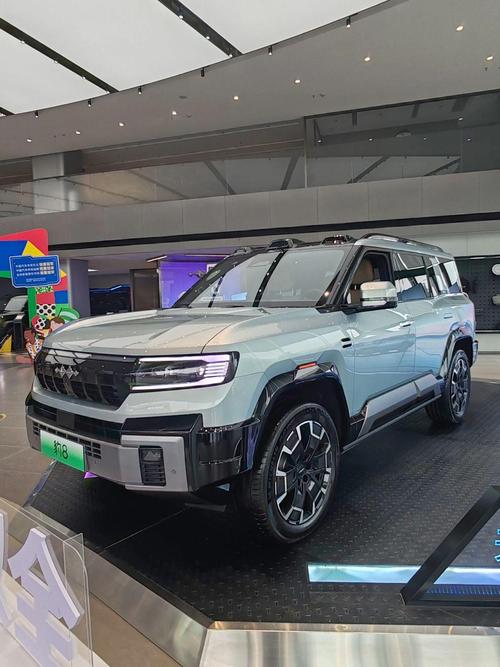 广州15比亚迪方程豹硬派越野的爆款，英菲尼迪35周年与你共成长