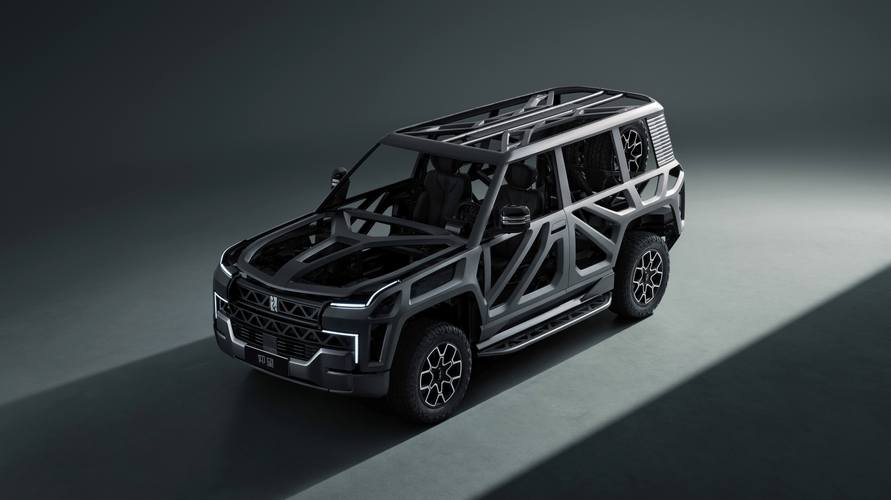 广州15仰望U8硬派越野的科技魅力，国能汽车对传统燃油车市场的冲击